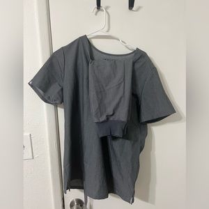 Women’s Figs scrub set in graphite